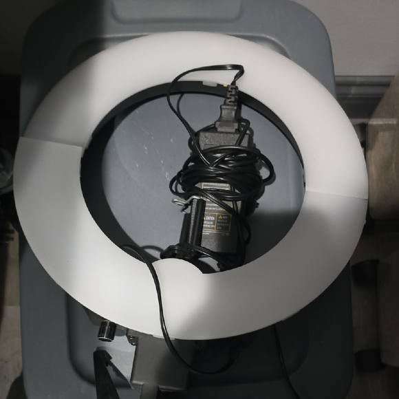 Other - LED Ring Light with Adjustable Mount - White